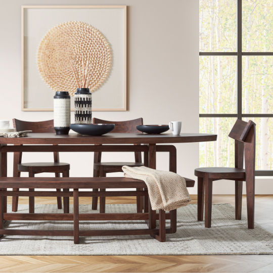 Dining-Decisions:-How-to-Pick-the-Right-Table-for-Your-Home
