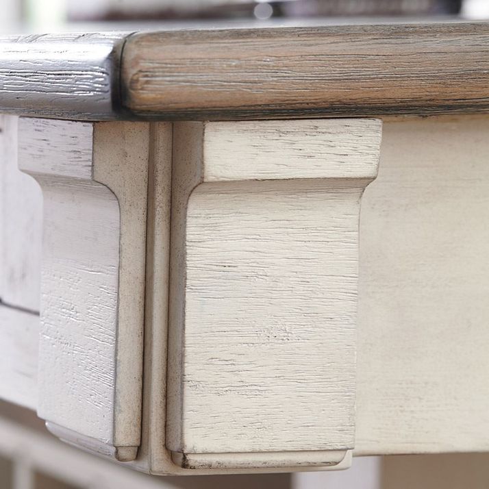 Picture of Bolanburg Dining Table