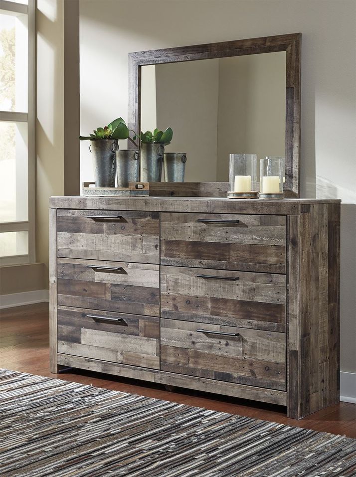 Picture of Derekson Dresser and Mirror Set