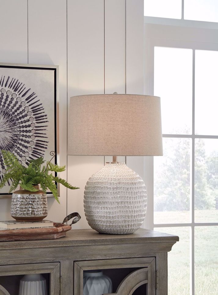 Picture of Jamon Ceramic Table Lamp