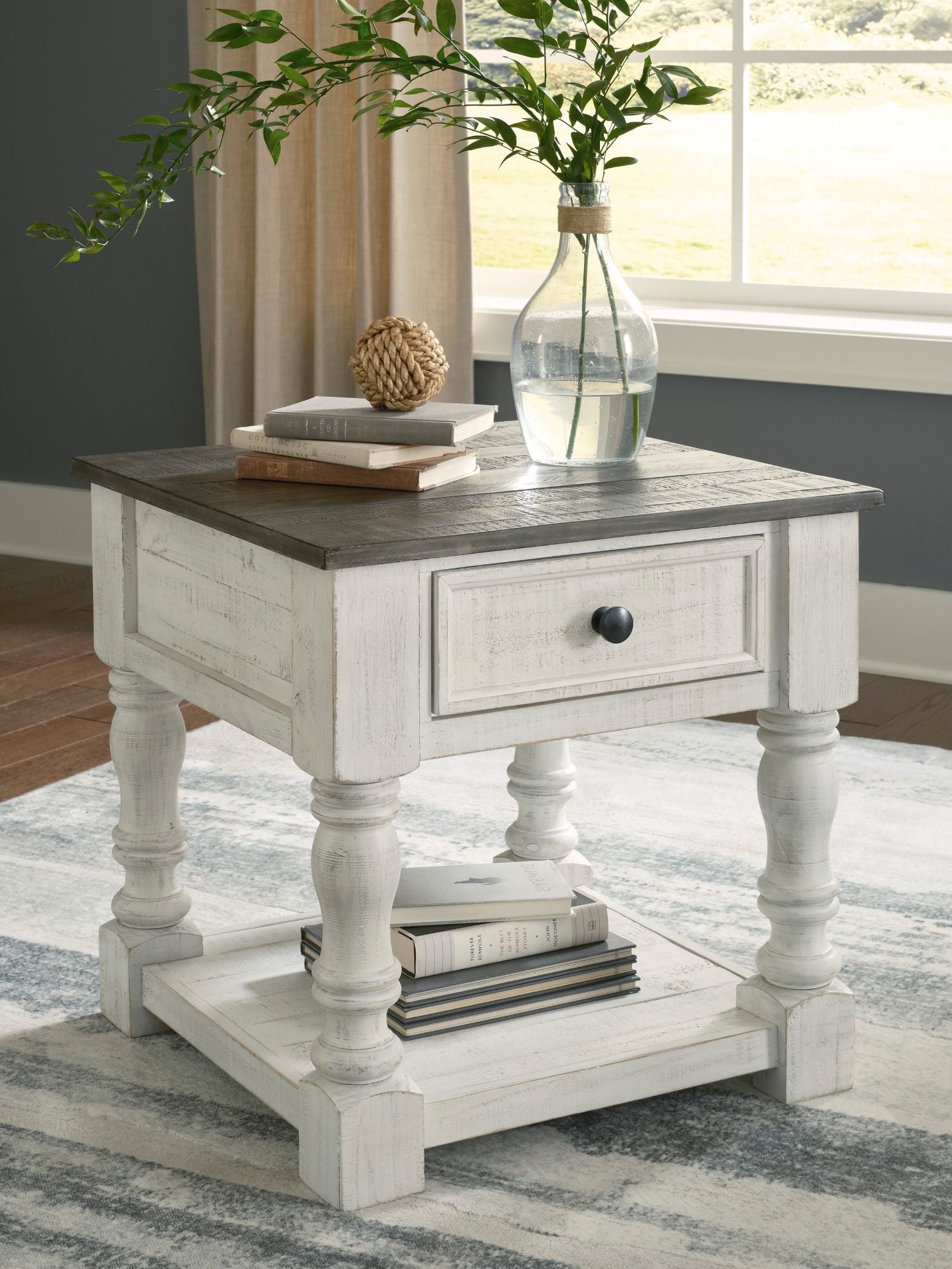 Havalance End Table | The Furniture Mart