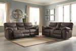 Picture of Boxberg Reclining Console Loveseat