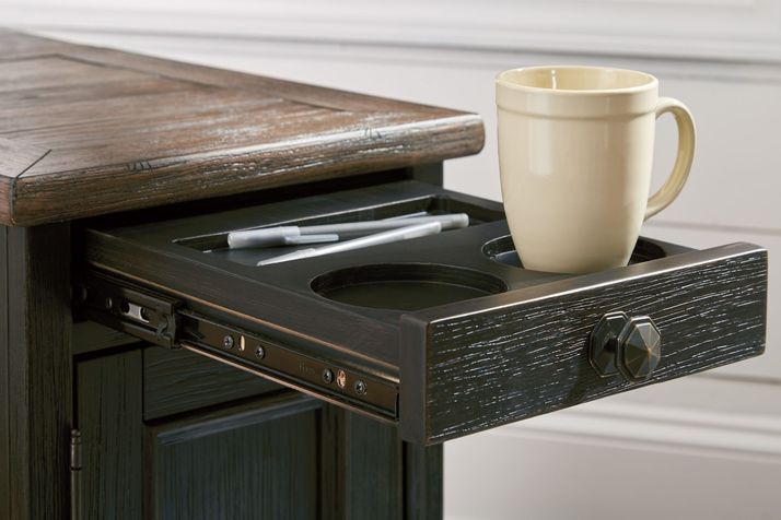 Picture of Tyler Creek Power Chairside Table