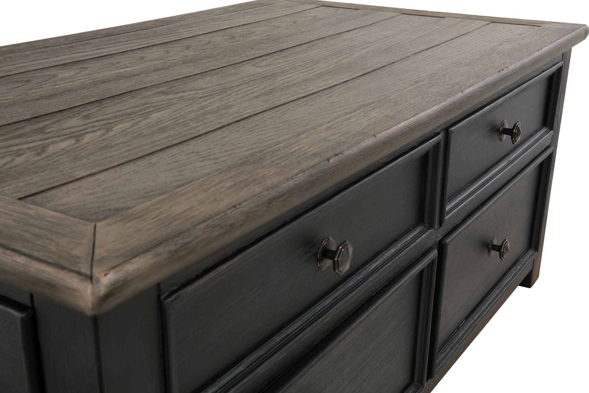 Tyler Creek Lift Top Cocktail Table | The Furniture Mart