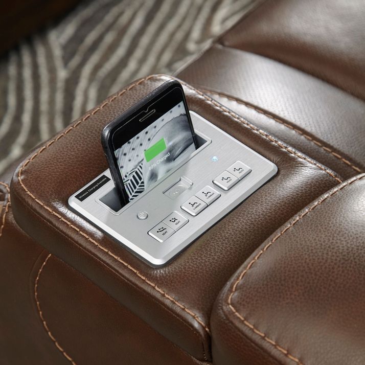 Picture of The Man-Den Power Recliner