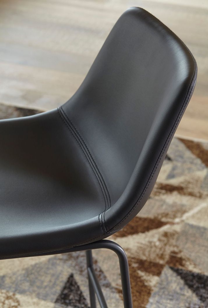 Picture of Centiar Black Barstool