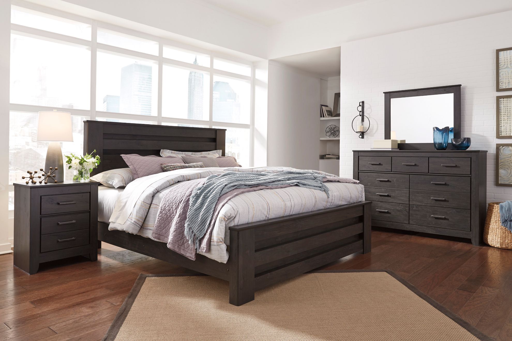 Brinxton King Panel Bedroom Set