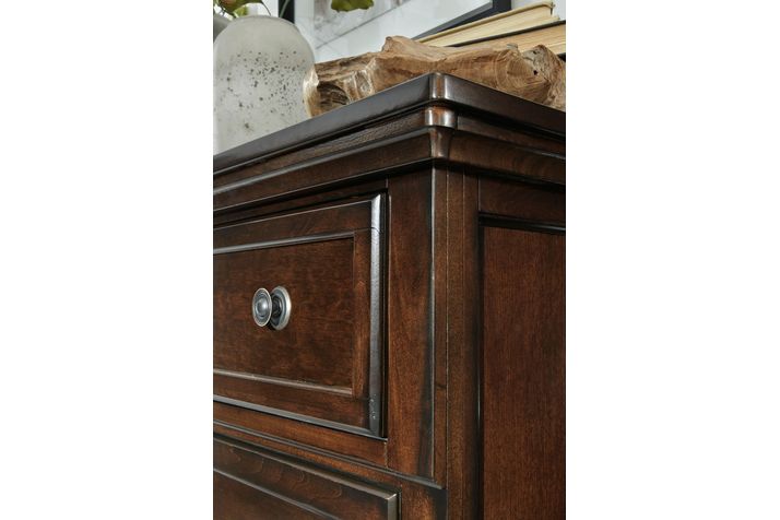 Picture of Porter Dresser