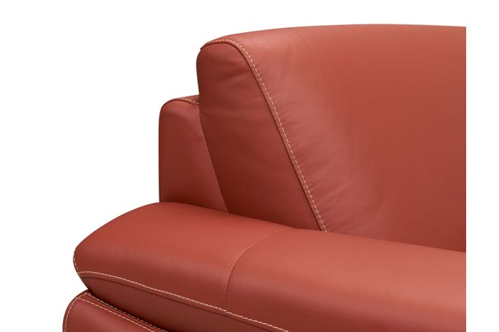 Picture of Como Leather Loveseat