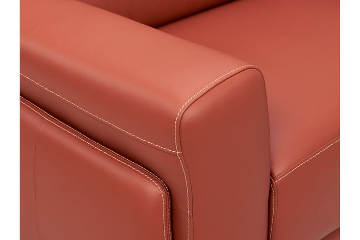 Picture of Como Leather Loveseat