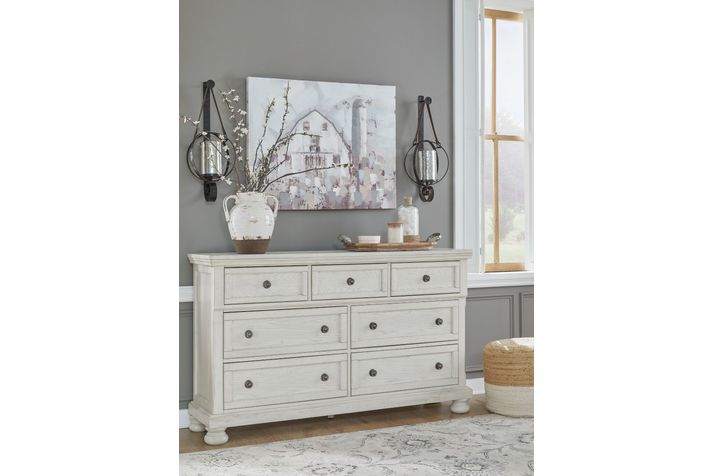 Picture of Robbinsdale Dresser