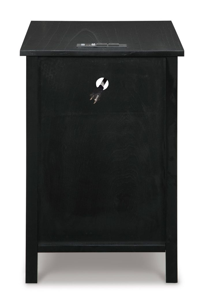 Picture of Treytown Chairside Table