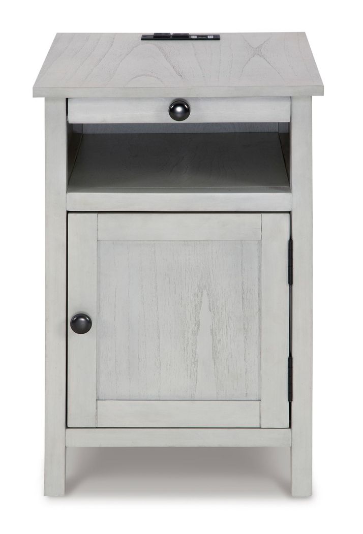 Picture of Treytown Chairside Table