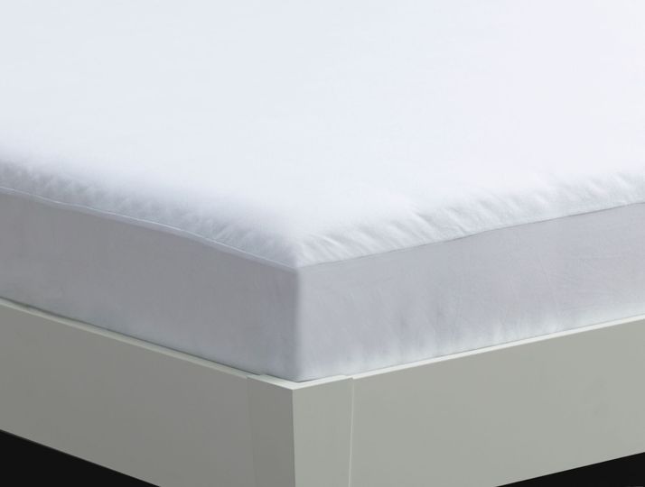 Picture of Basic King Bedgear Protector