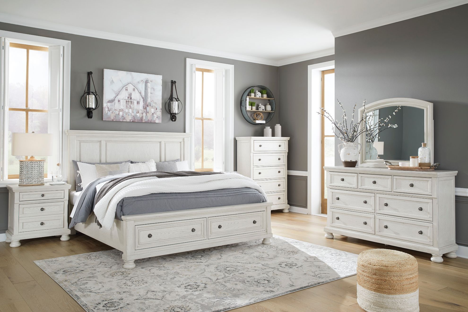 Robbinsdale Queen Storage Bedroom Set