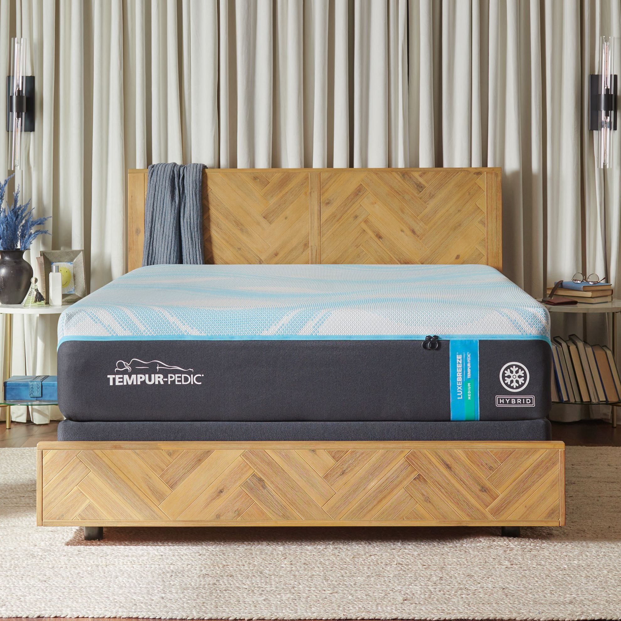 Tempur-Pedic LuxeBreeze Medium Hybrid Queen Mattress | The