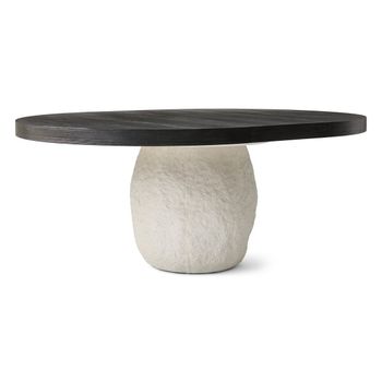 A picture of Trianon Dining Table.
