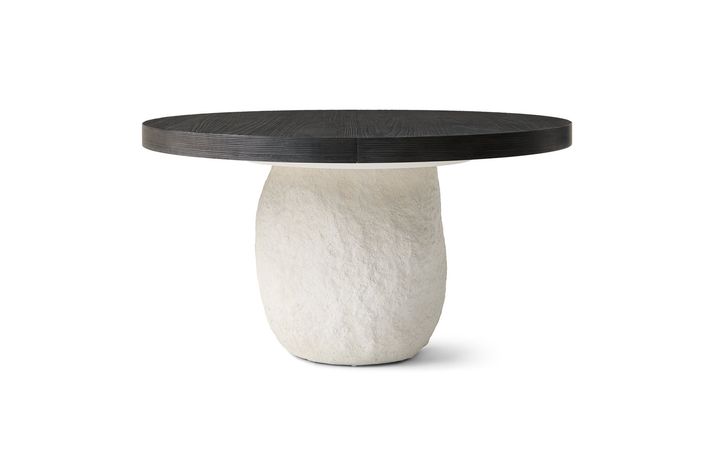 Picture of Trianon Dining Table