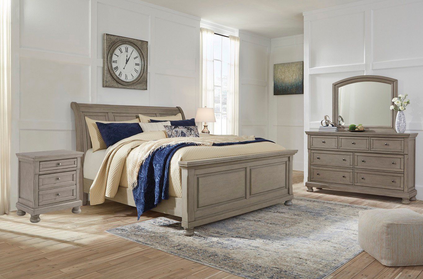 Lettner Queen Sleigh Panel Bedroom Set