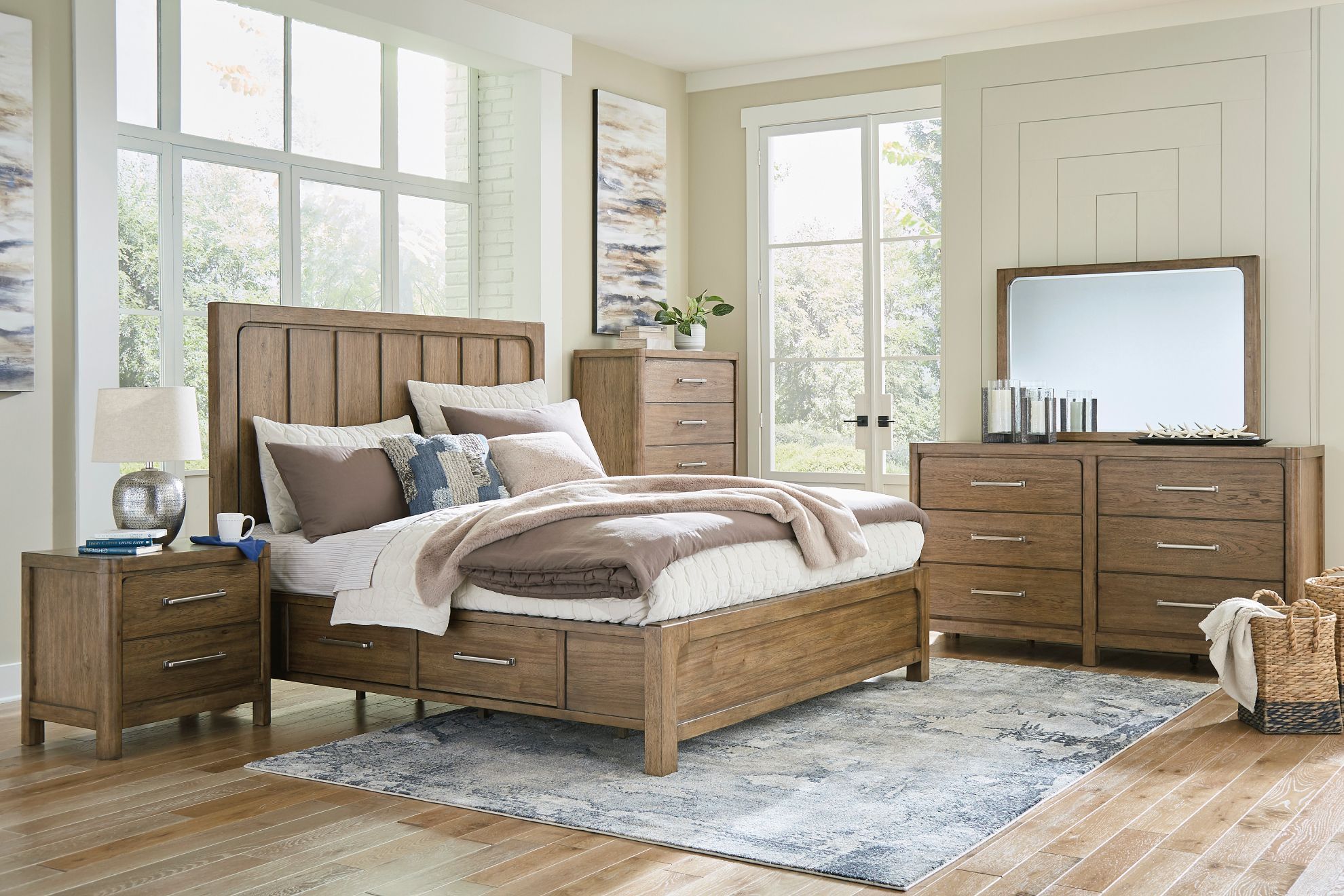 Cabalynn Queen Storage Bedroom Set