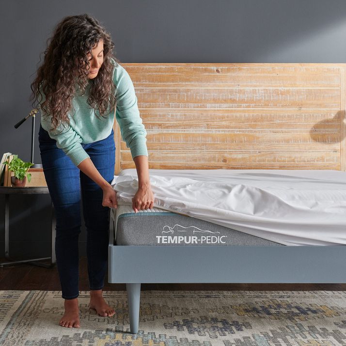 Picture of Tempur-Protect Queen Mattress Protector