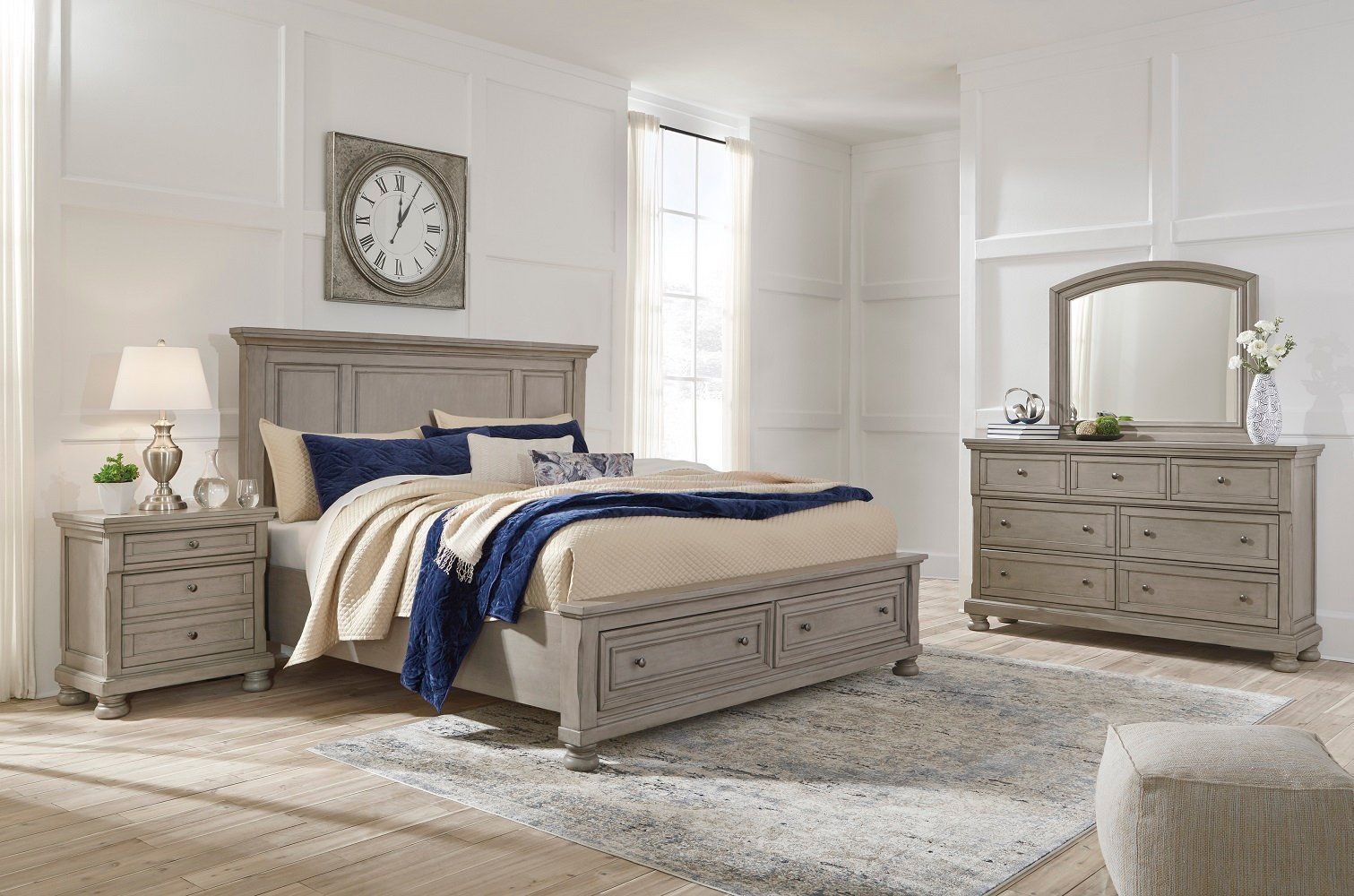 Lettner King Panel Storage Bedroom Set