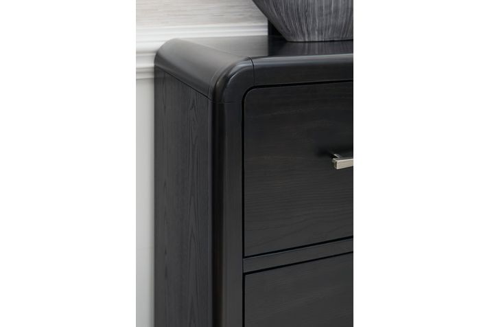 Picture of Rowanbeck Dresser and Mirror