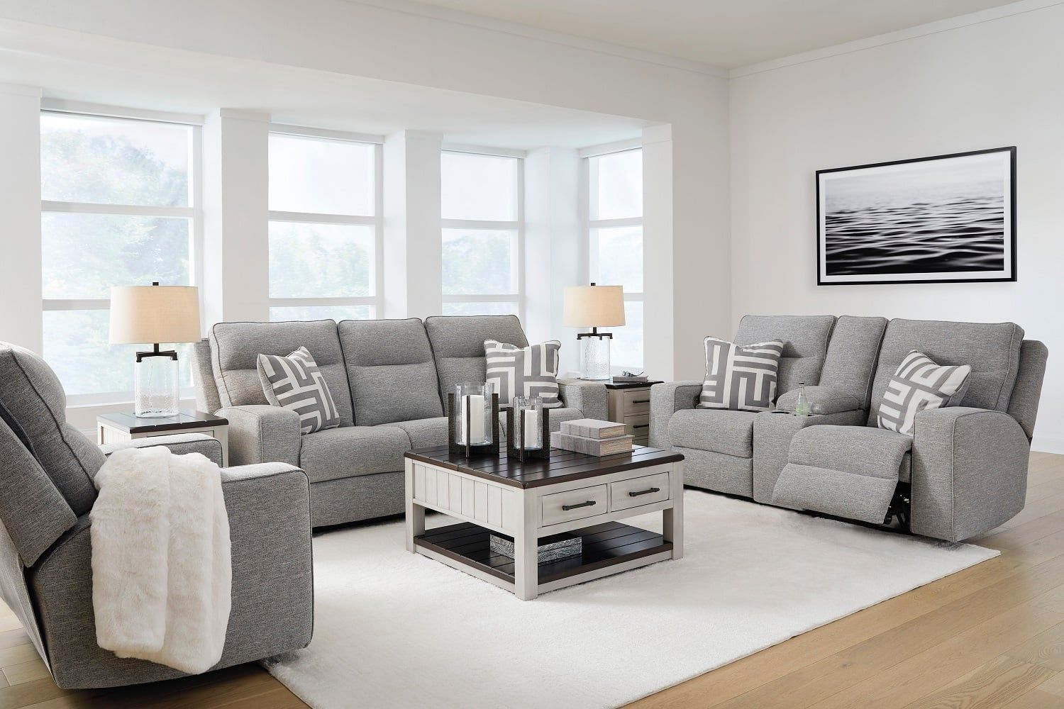 Biscoe Power Sofa | The Furniture Mart