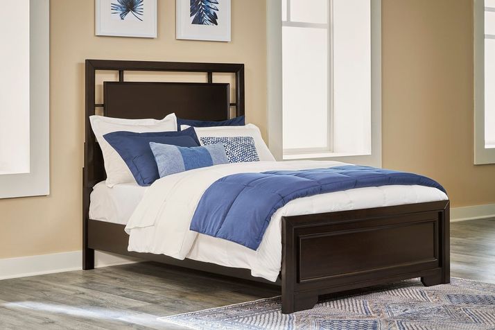 Picture of Covetown Full Bed
