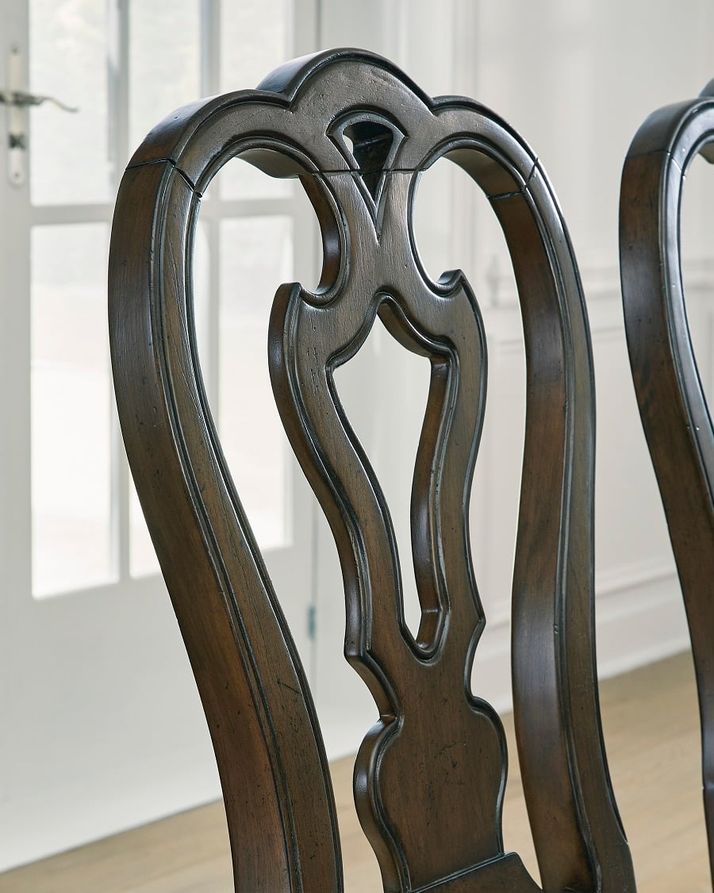 Picture of Maylee Side Chair