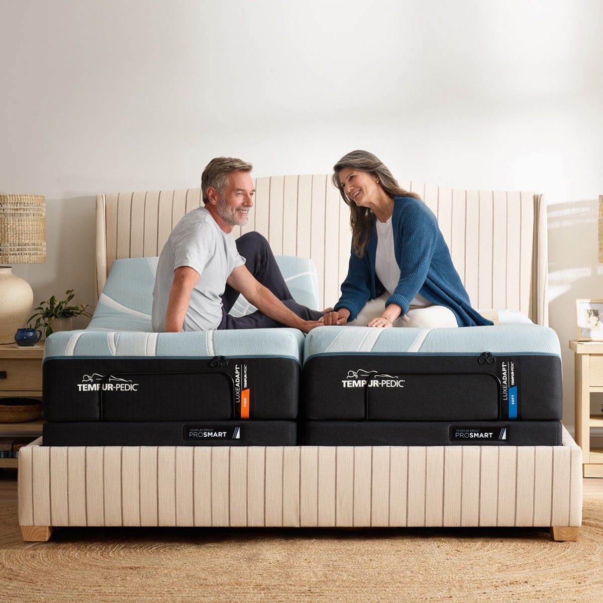 LuxeAdapt Medium Hybrid 2.0 King Mattress | The Furniture Mart