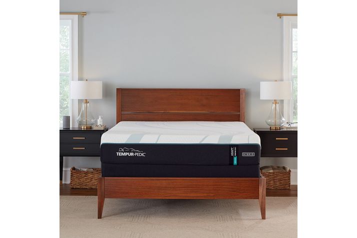 Picture of Adapt Medium Hybrid 2.0 Full Mattress