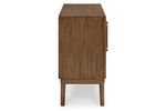 Picture of Lyncott Dining Server
