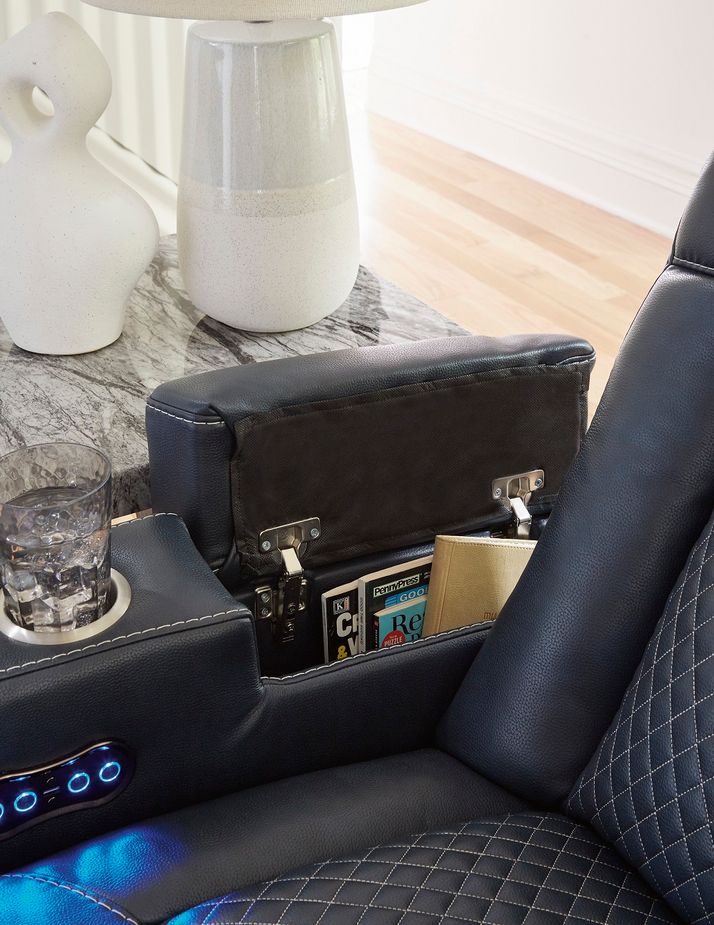 Picture of Fyne Dyme Power Sofa