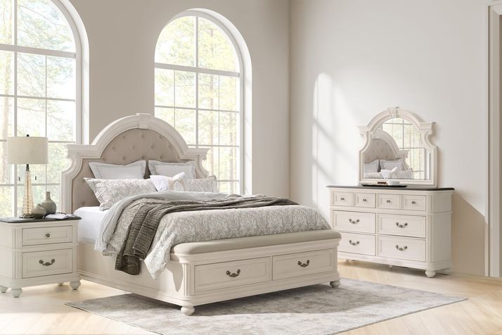 Picture of West Chester Queen Bedroom Set