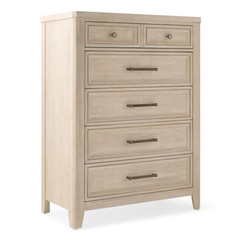 A picture of Carlson Chest.