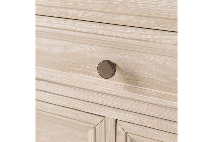 Picture of Carlson Queen Storage Bedroom Set