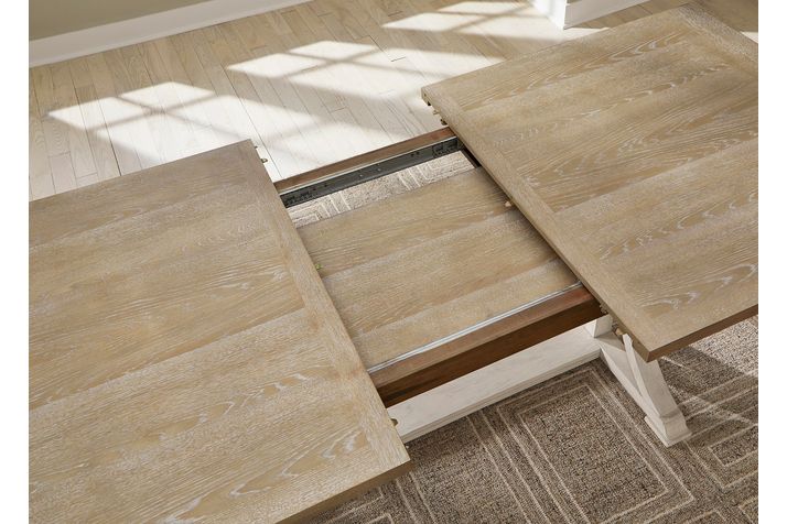 Picture of Shaybrock Dining Table