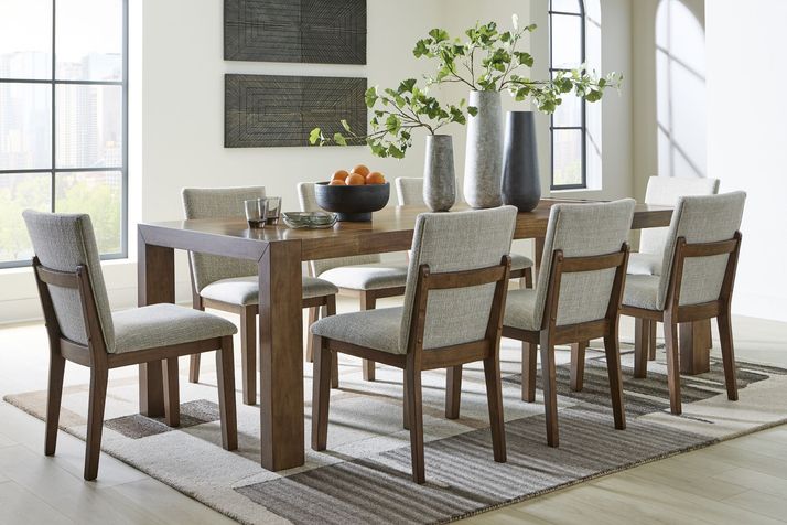 Picture of Kraeburn Dining Table