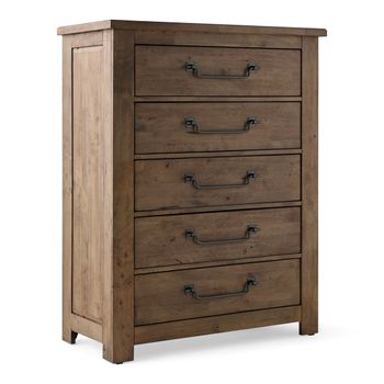 A picture of Maverick Chest.