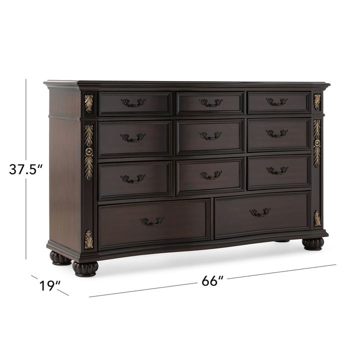 Picture of Maximus Dresser