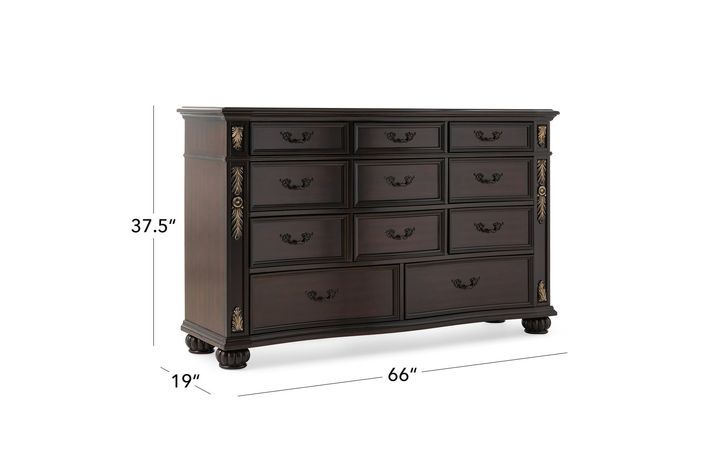 Picture of Maximus Dresser