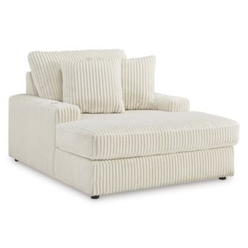 A picture of Lindyn Chaise.
