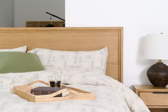Picture of Newport King Bedroom Set