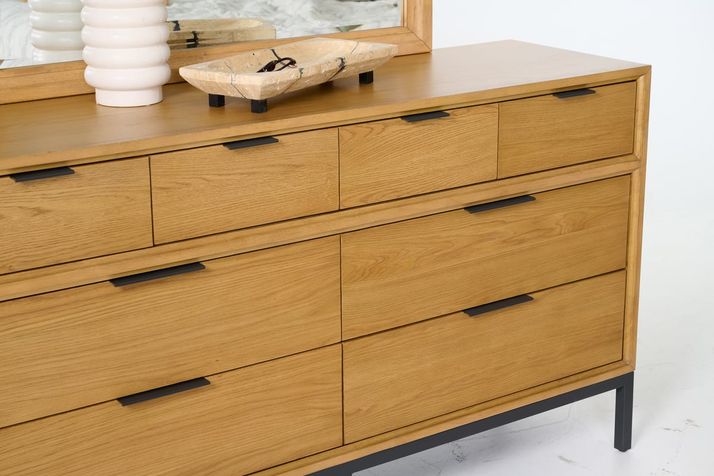Picture of Newport King Bedroom Set