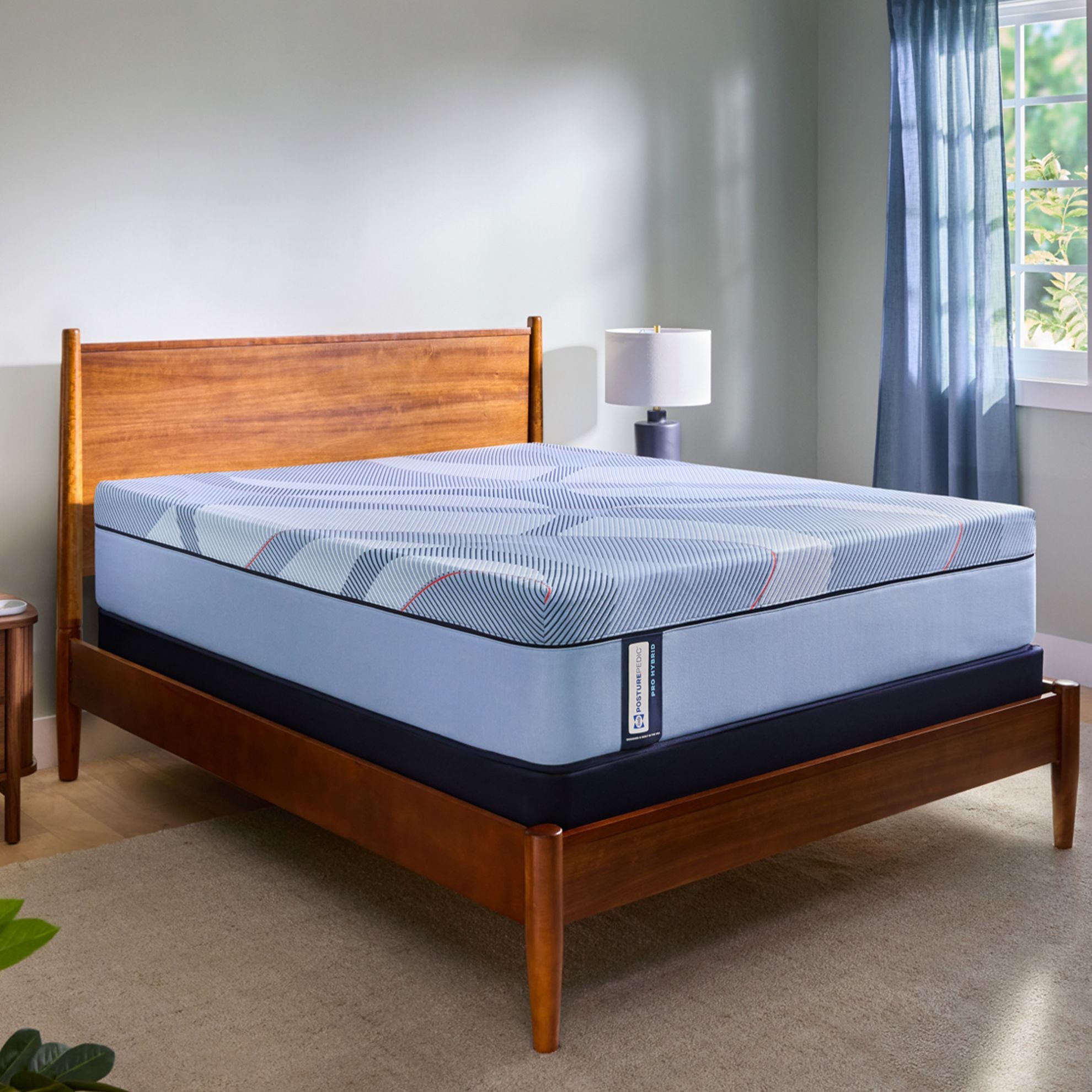 Reno Medium Hybrid Queen Mattress | The Furniture Mart
