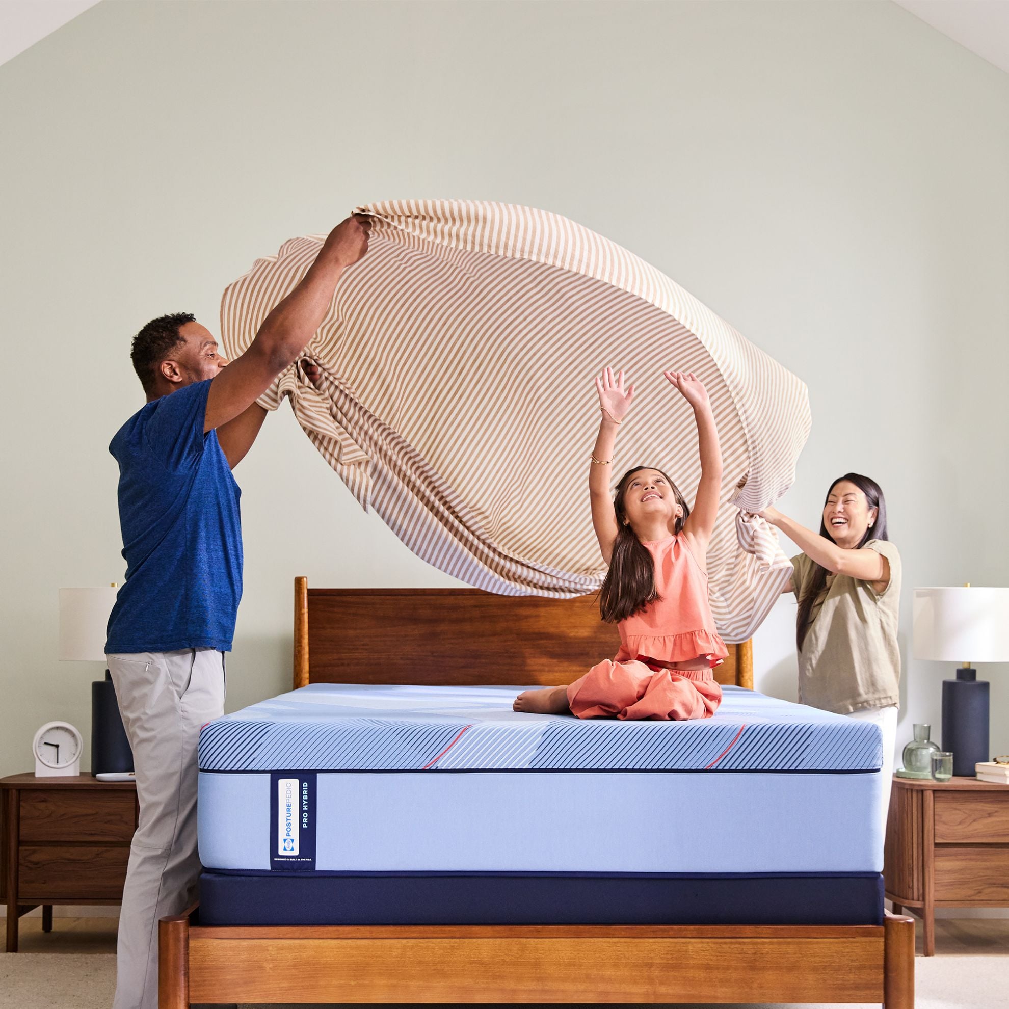 Reno Firm Hybrid Queen Mattress | The Furniture Mart