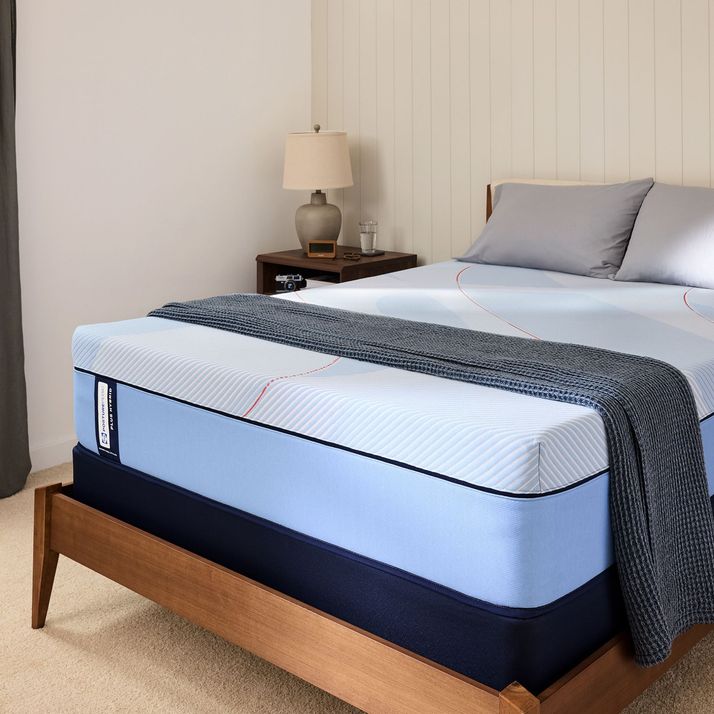 Picture of Plainfield Medium Hybrid King Mattress