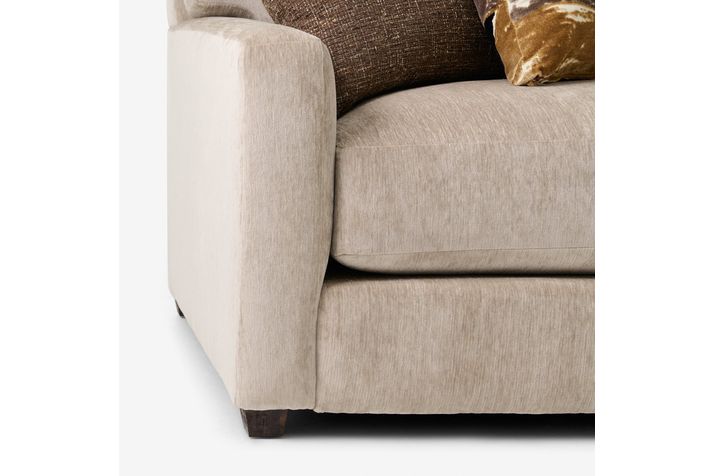 Picture of Luscious Doe Loveseat