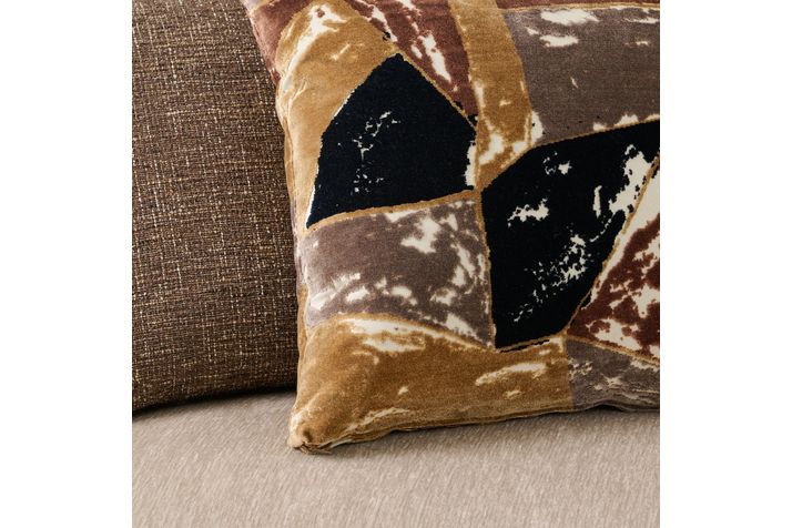 Picture of Luscious Doe Sofa